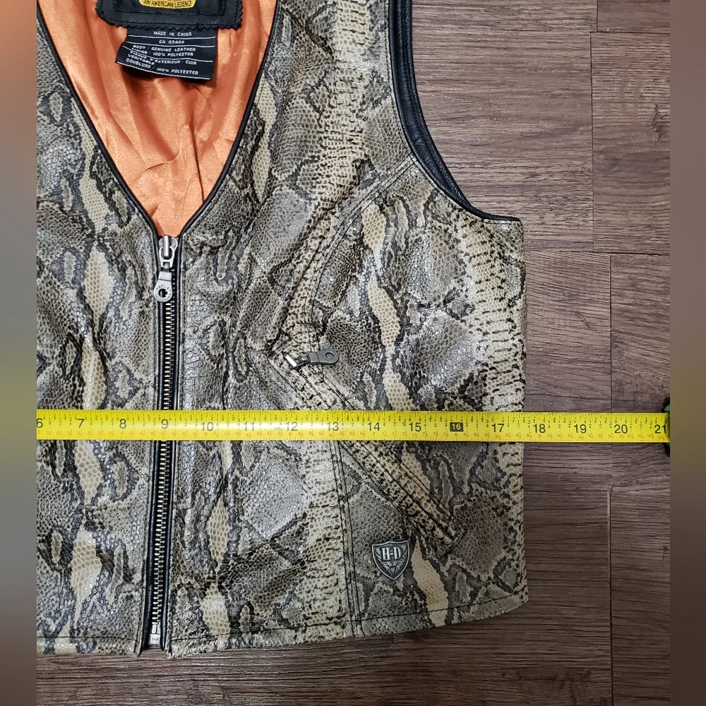 Womens Harley Davidson Leather Vest - Picture 7 of 13